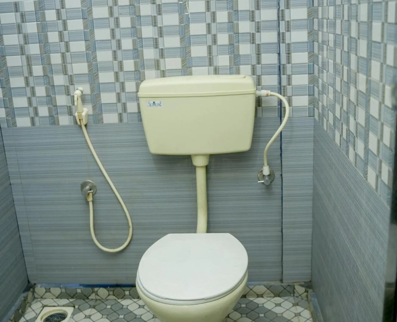 Apartment Gmr Suites Kalpetta